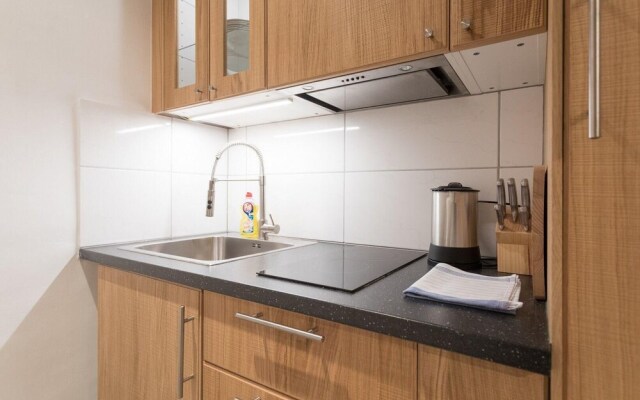 Drei Personen Apartment