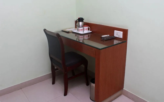 Oyo 2410 Near Railway Station