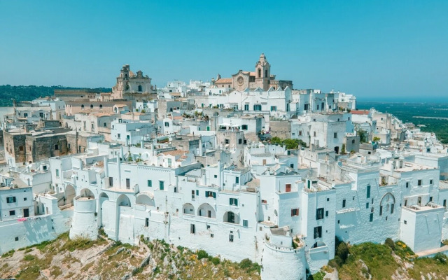 Maison 43 Ostuni With Indoor Pool