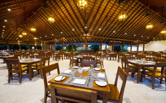 Summer Island Maldives Hotel