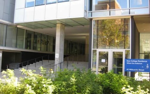 University of Toronto - 45 Willcocks Residence