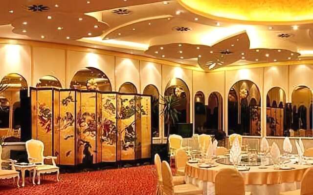 Starway Hotel