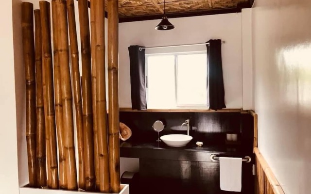 Everyday Sunday Hotel Cafe