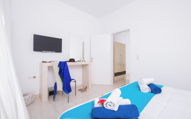 1-bed Apt at Bella Santorini, Near Perivolos Beach