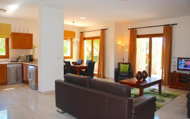 Villa Omodos HG14