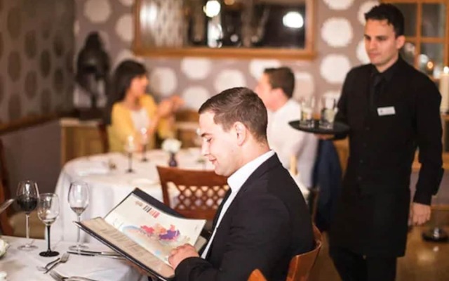 The Royal Chace Hotel