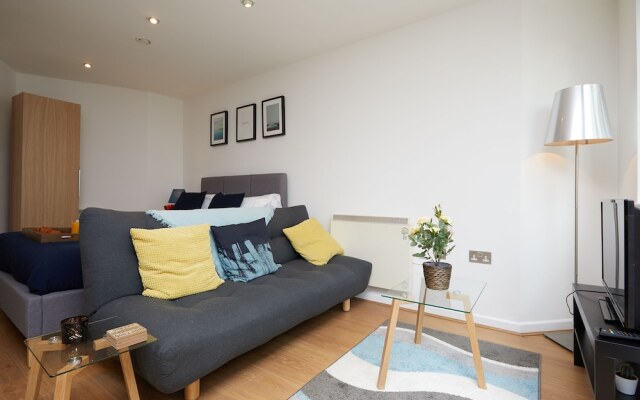 BlueOne Serviced Apartments- West Street