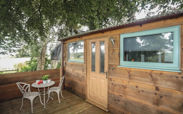 Fron Goch Shepherd's Hut