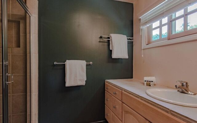 The Sol Lesser Estate