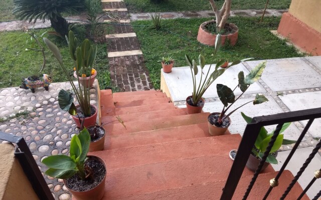 La Joya De Tuito Bed & Breakfast