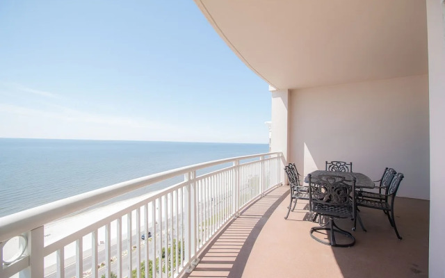 Legacy I 1403 Penthouse