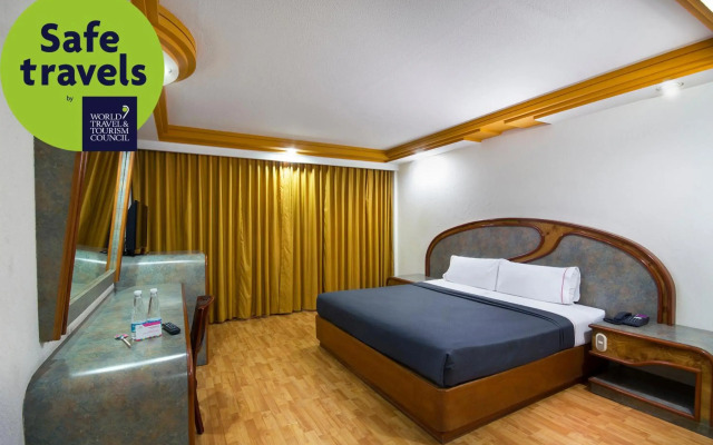 Hotel MX congreso - In Mexico City (Venustiano Carranza)