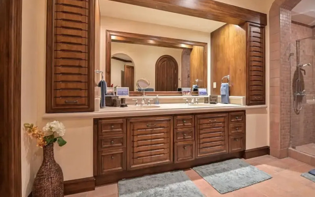 CR Luxury Montebello 3F 3 Bdrm