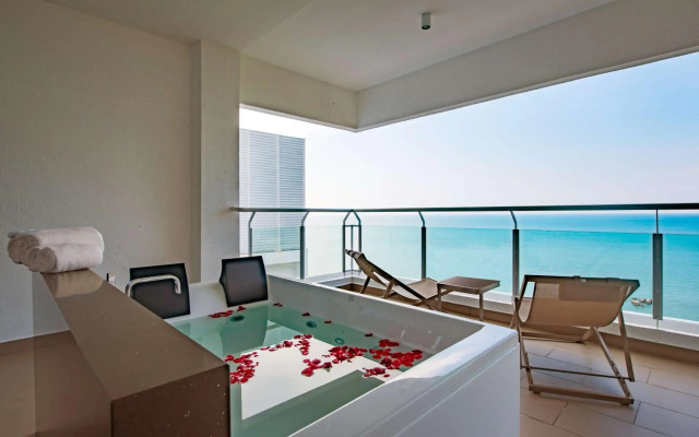 DoubleTree Resort by Hilton Hotel Penang