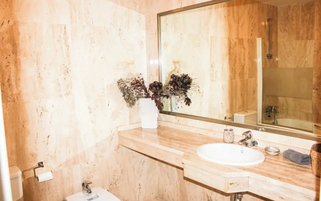 Beautiful Flat Close to the Best Beaches