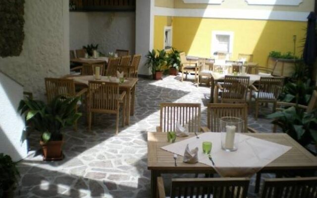 Hotel & Restaurant DAS RÖSSL