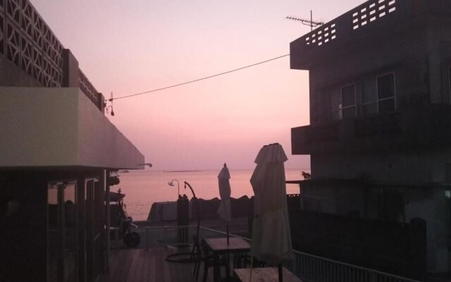 Sunset inn CHURASUN