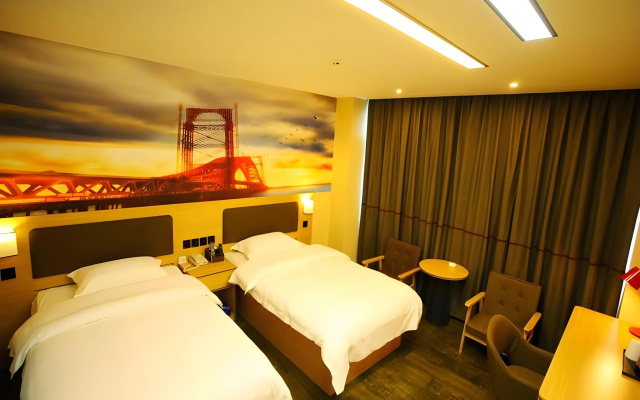 Thank Inn Plus Hotel Yunnan Honghe Gejiu City Renmin Road – Guest Rooms – Gejiu