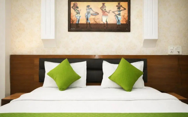 Hotel Paradise International by JMD Group