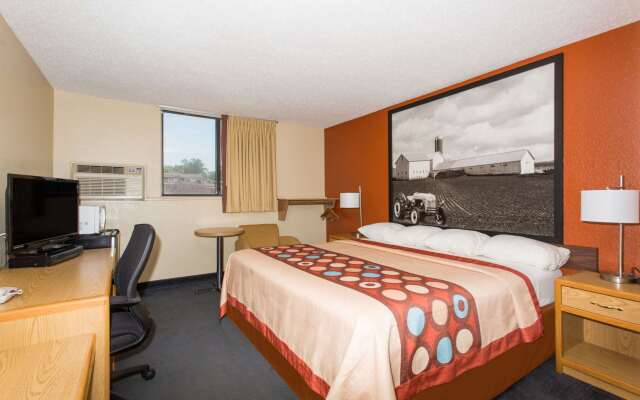 Super 8 by Wyndham Chadron NE