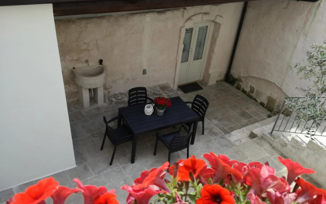 Sassi Sotto Le Stelle