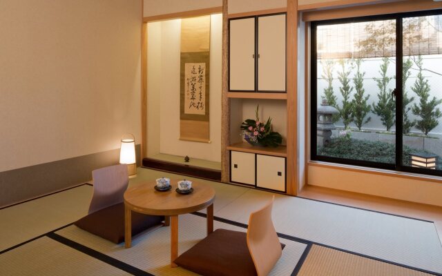 The Edo Sakura