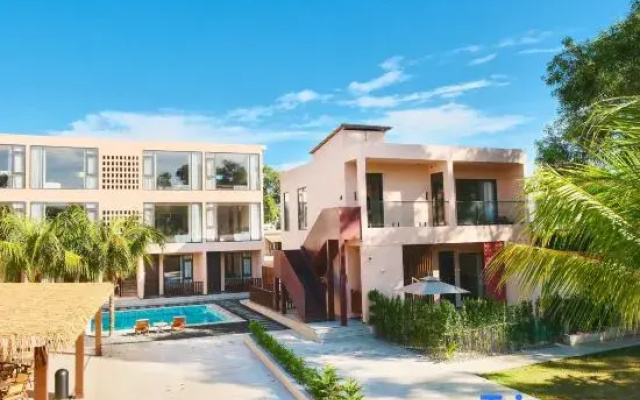 Shanqiu Villa Residence (Wanning Shimei Bay Island Tourist Road)