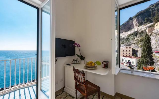 Dimore De Luca- Sea View