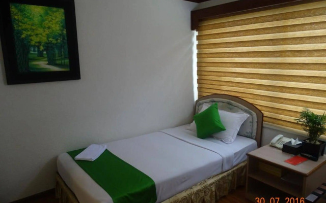 Orchid Hotel