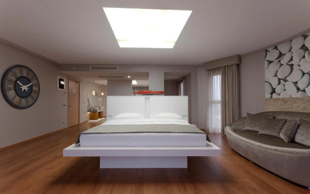 Orucoglu Oreko Hotel