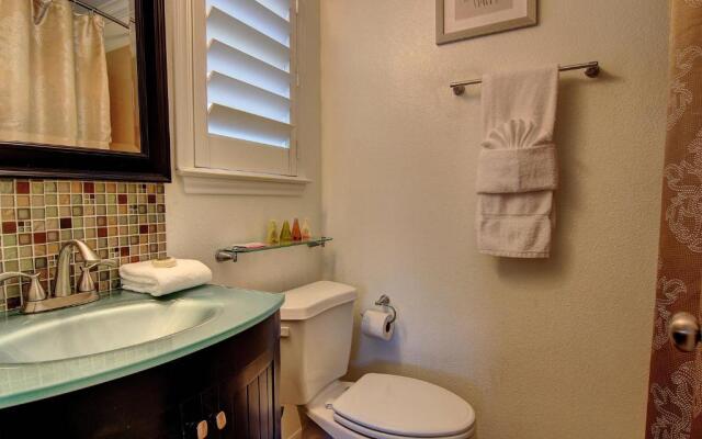 Guadalupe River Nut House WW i203