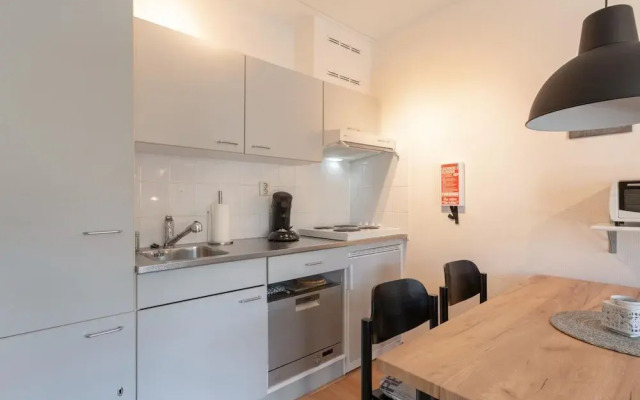 Spacious Holiday Apartment for 4 People