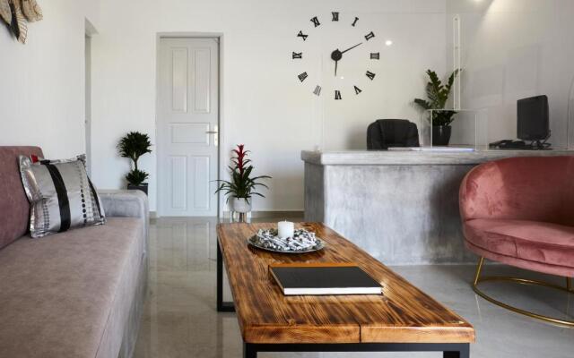 Alyvia Suites