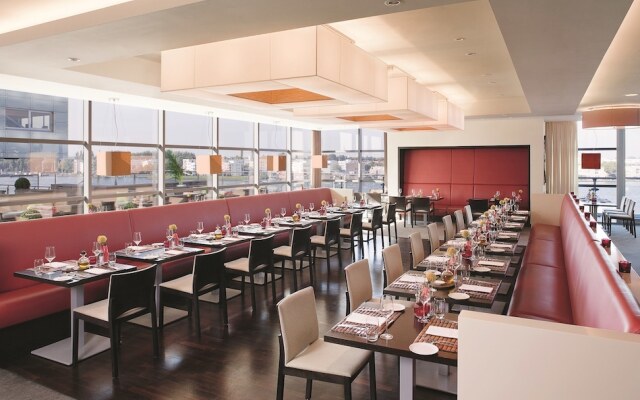 Mövenpick Hotel Amsterdam City Centre