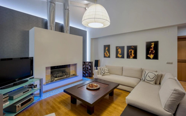 Artemis Luxury Penthouse by Estia