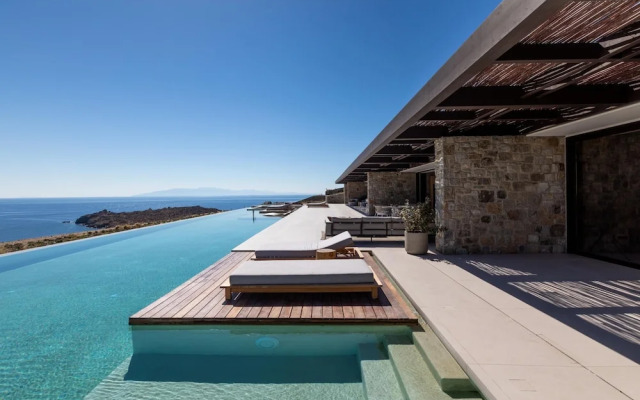 Sky Resort in Mykonos