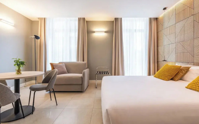 Karalin Sonnino Suites