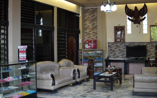 Lima's hotel – Lobby – Bukittinggi