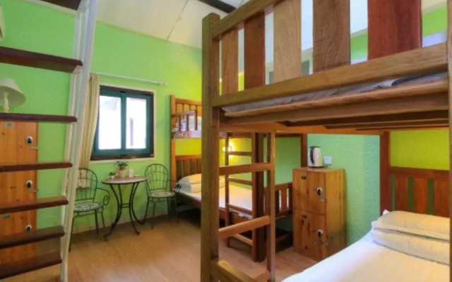 Rongyi Hengdian Hostelling International