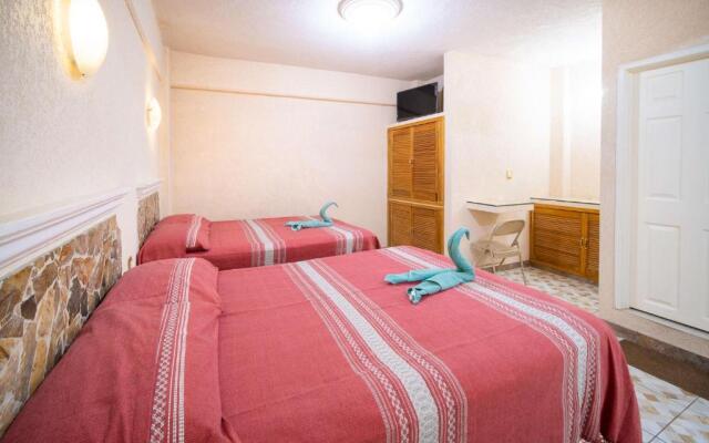 PENINSULA STAYS Business Hotel 2 CAMAS Matrimoniales