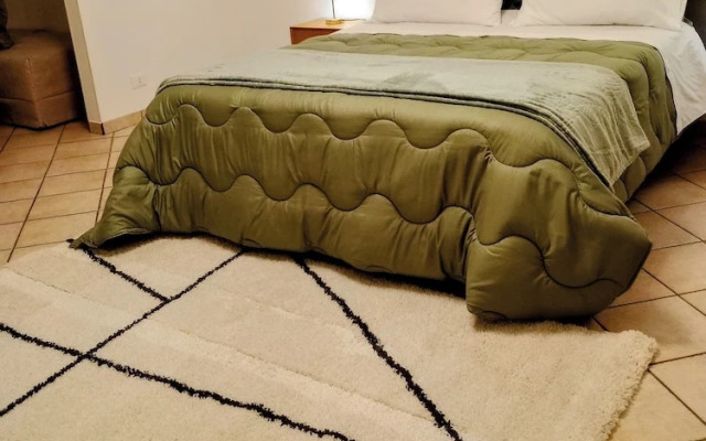 Rosy Suite Bed & Breakfast