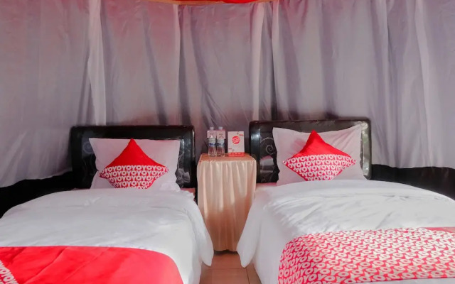 Oyo 1160 Apache Camp Batu