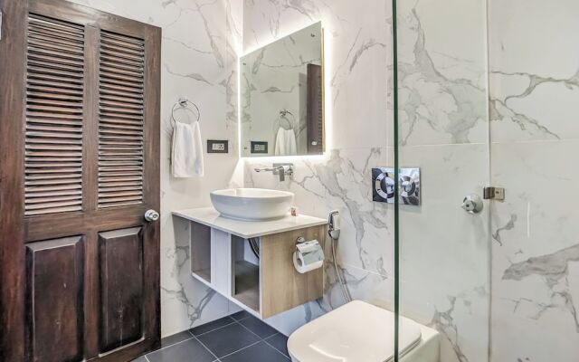 Uma Residence & Suites
