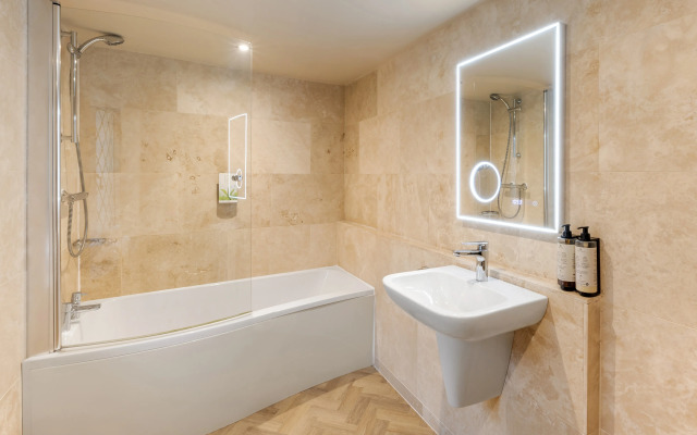 Woodford Bridge Country Club