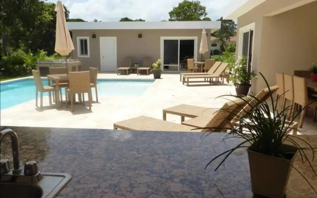 Fantastic 4 Bedroom Villa With Pool