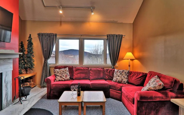Highridge Condominium Unit E11