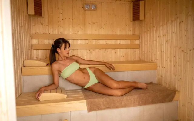 Glamping & Motel Alliance