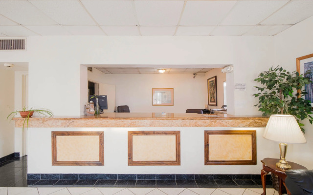 Hotel O Houston East Channelview I-10
