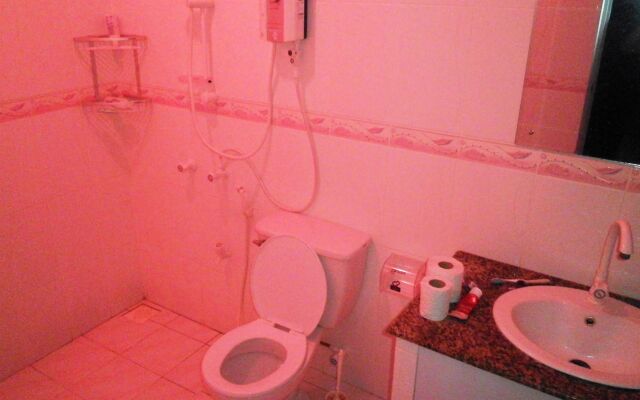 Azoush Tourist Guesthouse
