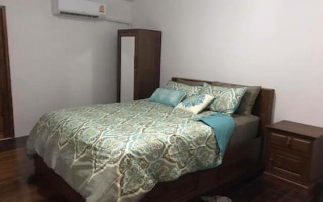 Maa Damnoen B&B